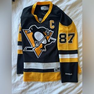 Pittsburgh Penguins Sidney Crosby Jersey. Unisex.